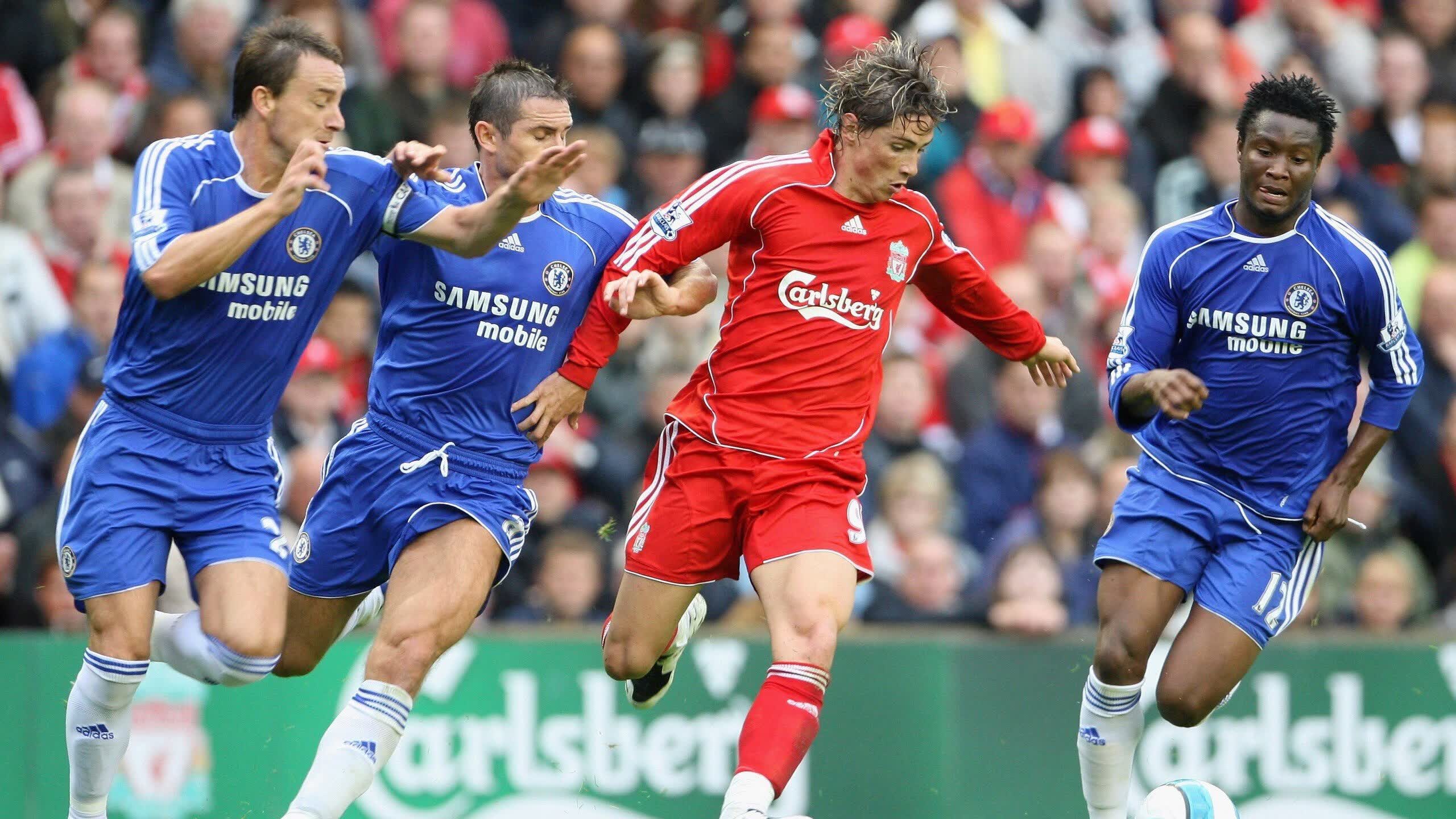 中亚蓝白风暴，攻守转换的极致美学，乌兹别克斯坦凭什么在2026世界杯关键战中横扫枫叶之国？